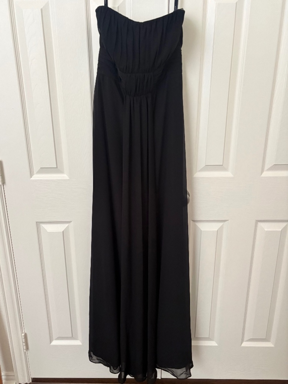 Alfred Angelo Black Strapless Formal Floor-Length Gown – Size 12